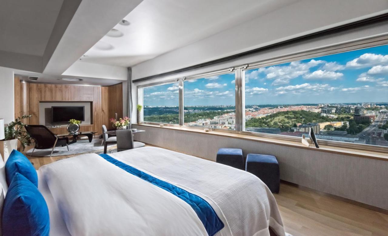 One Room Hotel Прага Экстерьер фото